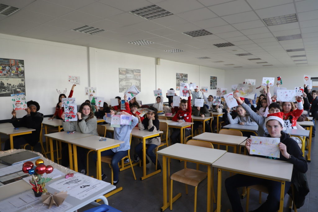 Concours de dessin de Noël au collège! 2024 1